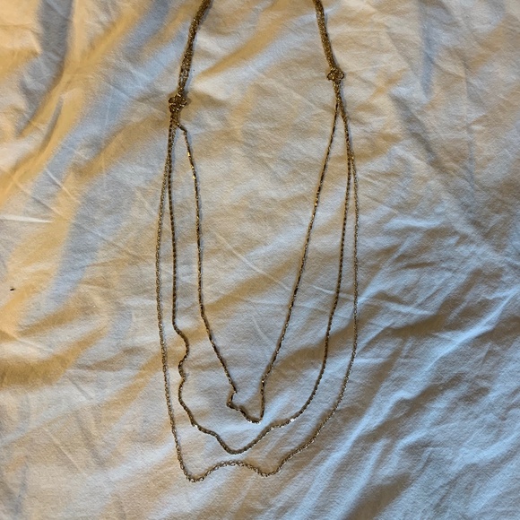 Classic gold layering necklace - Picture 1 of 3